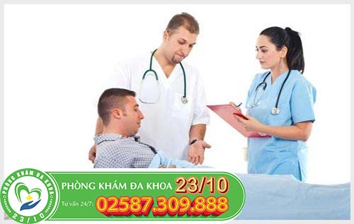Thăm khám để tìm ra phương pháp hỗ trợ điều trị tiểu rắt hiệu quả